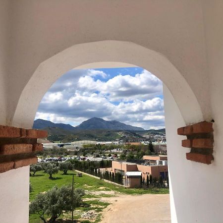 Los Dolmenes Antequera Buitenkant foto
