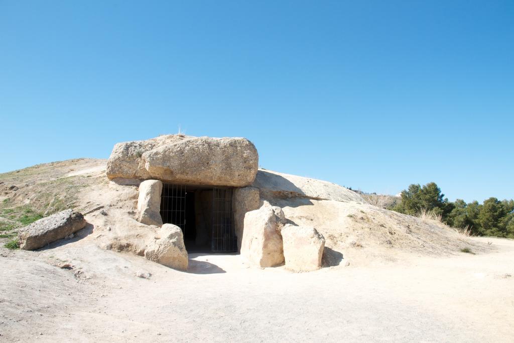 Los Dolmenes Antequera Buitenkant foto