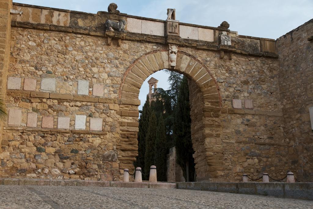 Los Dolmenes Antequera Buitenkant foto