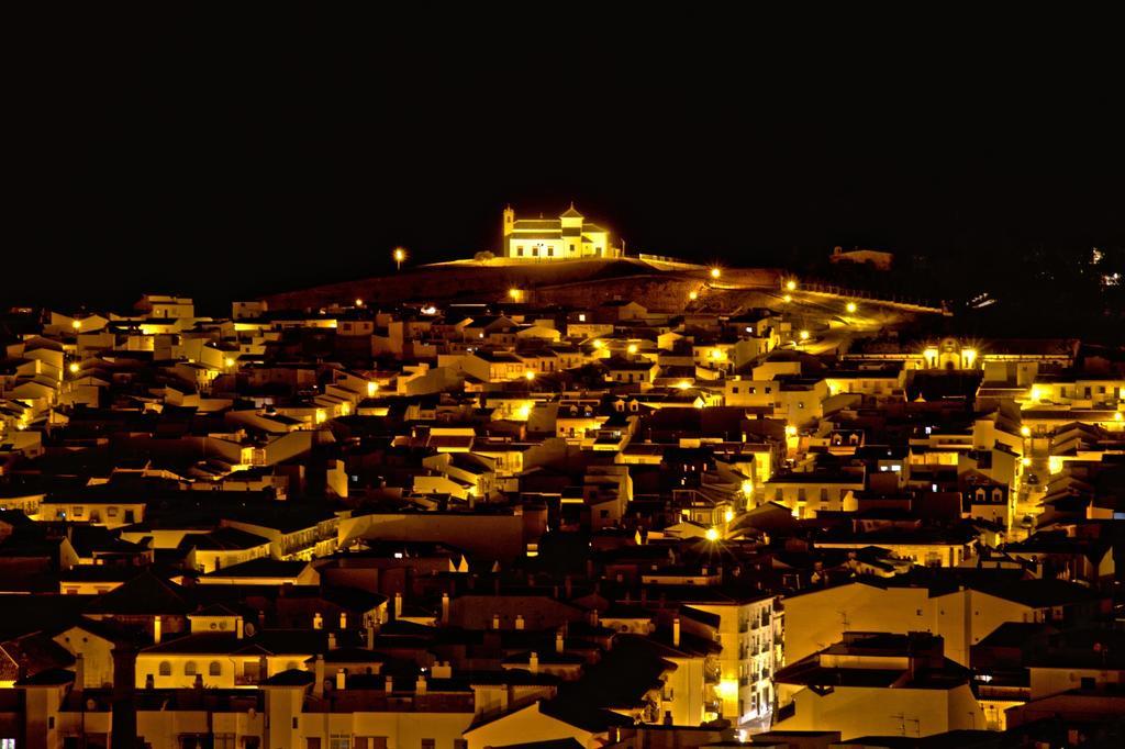 Los Dolmenes Antequera Buitenkant foto